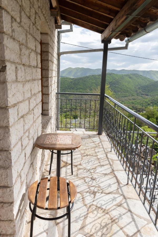 Hotel Zelinia Vitsa Zewnętrze zdjęcie